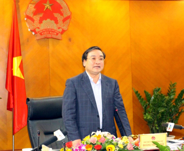 ຮອງນາຍົກລັດຖະມົນຕີ Hoang Trung Hai ຕ້ອນຮັບປະທານບໍລິຫານ ກອງທຶນການສຶກສາອາເມລິກາ